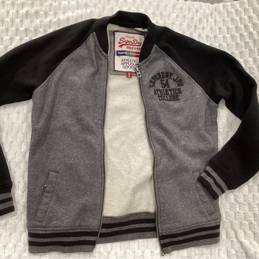Superdry Gray and Black Athletic bomber Jacket size X-Large #cj
